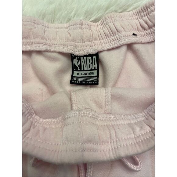 NBA Basketball Men’s SZ XL Pink Drawstring Trainer Athletic Shorts - Picture 3 of 10